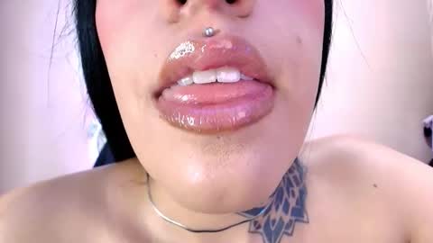 Cattleya online show from February 2026 02:42:01 AM