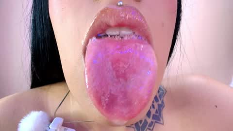 Cattleya online show from April 2026 04:20:02 AM