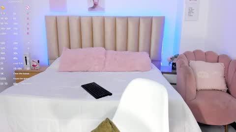 Snapshot of catvalentinee_ chatting on January 2025 07:51:02 AM catvalentinee_ online show from January 2025 07:51:02 AM