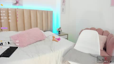 Snapshot of catvalentinee_ chatting on January 2025 08:07:02 AM catvalentinee_ online show from January 2025 08:07:02 AM