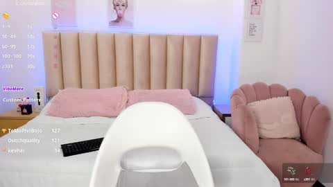 Snapshot of catvalentinee_ chatting on February 2025 11:33:02 PM catvalentinee_ online show from February 2025 11:33:02 PM