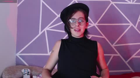 cava_pretty online show from December 2024 08:59:01 AM