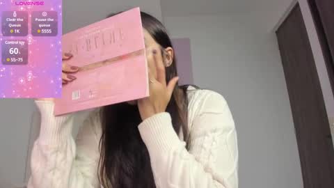 Cay online show from February 2025 12:43:02 PM