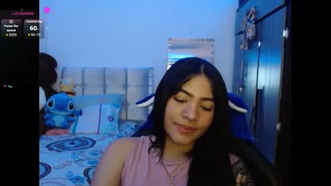 Caylinn online show from September 2025 04:57:02 AM