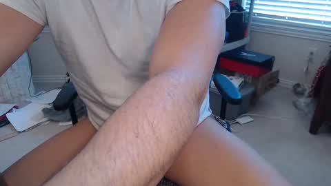 Snapshot of cb20001304 chatting on January 2025 03:58:01 PM cb20001304 online show from January 2025 03:58:01 PM