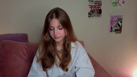 Lina  online show from September 2025 08:09:01 PM