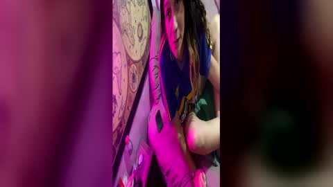 Snapshot of cecilgabyxxx chatting on May 2026 07:20:01 PM cecilgabyxxx online show from May 2026 07:20:01 PM