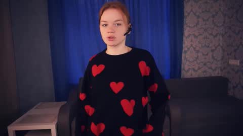 Snapshot of cecillecolgate chatting on November 2025 06:46:01 AM Cristy online show from November 2025 06:46:01 AM