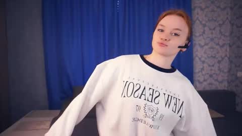 Snapshot of cecillecolgate chatting on December 2025 07:03:02 AM Cristy online show from December 2025 07:03:02 AM