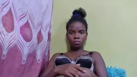 Snapshot of cedia837872 chatting on April 2026 09:48:01 AM cedia837872 online show from April 2026 09:48:01 AM