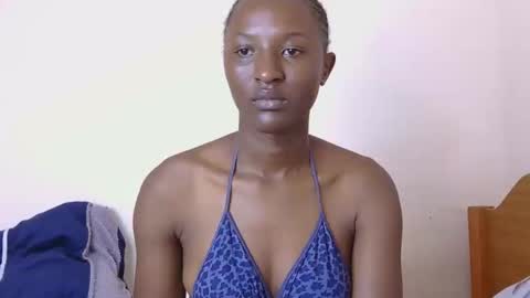 cee_queen online show from May 2026 07:58:01 AM