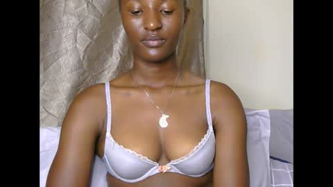 cee_queen online show from May 2026 01:08:01 PM
