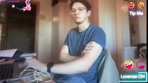 Snapshot of ceedm91 chatting on November 2025 02:27:02 PM ceedm91 online show from November 2025 02:27:02 PM