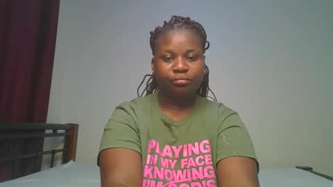 Snapshot of ceepretty25 chatting on April 2026 12:13:01 AM ceepretty25 online show from April 2026 12:13:01 AM