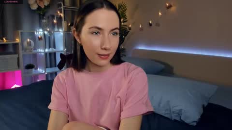 Josie Manesi online show from March 2025 02:09:01 AM