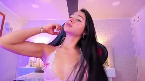Snapshot of celeste_017 chatting on March 2025 02:45:02 PM Celeste online show from March 2025 02:45:02 PM