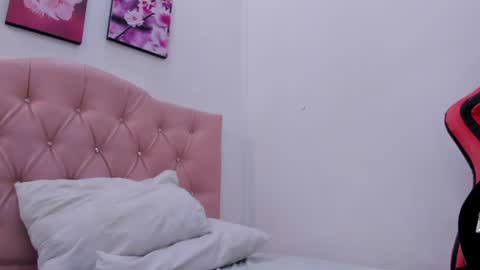 Snapshot of celeste_bellanova chatting on July 2026 12:11:01 PM celeste_bellanova online show from July 2026 12:11:01 PM