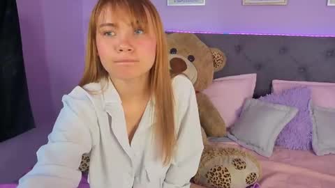 C E L E S T E  online show from June 2026 07:42:01 PM