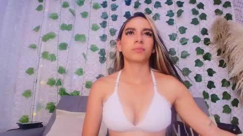 Snapshot of celeste_moonx chatting on March 2025 10:32:01 PM Celeste online show from March 2025 10:32:01 PM