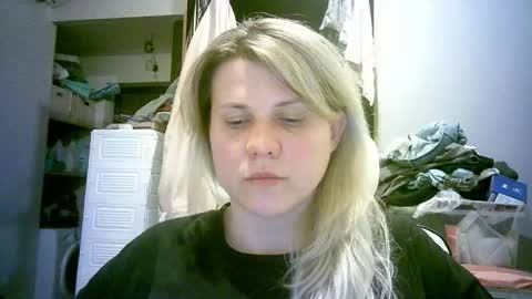Snapshot of celeste_naughty_ chatting on May 2026 11:04:02 AM celeste_naughty_ online show from May 2026 11:04:02 AM