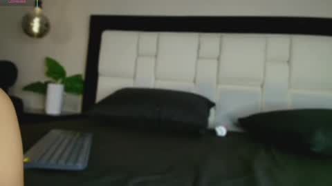 Snapshot of celeste_valencia1 chatting on May 2026 04:21:01 AM Celeste online show from May 2026 04:21:01 AM