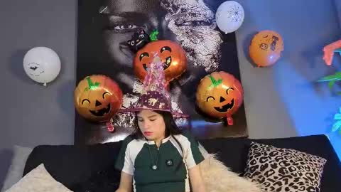 Snapshot of celestesecret chatting on October 2025 07:10:02 PM Sara online show from October 2025 07:10:02 PM