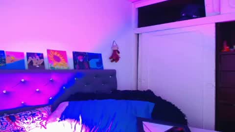 I am Valentinn online show from April 2026 06:10:01 PM