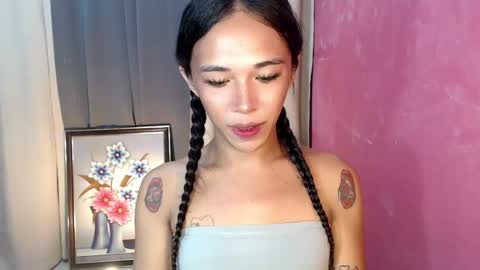 merry joannah online show from November 2025 04:51:01 PM