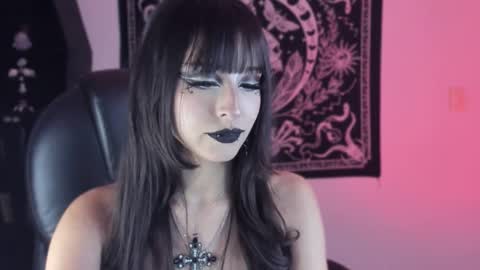   online show from February 2026 01:01:02 AM