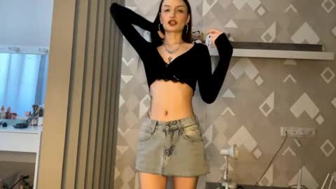 Snapshot of celinaimmel chatting on May 2026 07:16:01 AM Eva online show from May 2026 07:16:01 AM