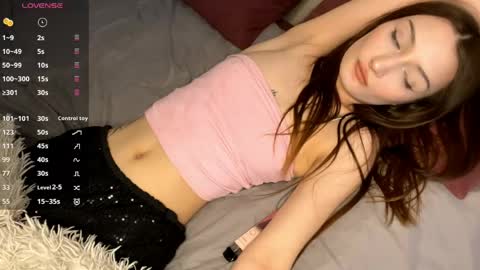 Snapshot of celinaimmel chatting on May 2026 03:19:02 PM Eva online show from May 2026 03:19:02 PM