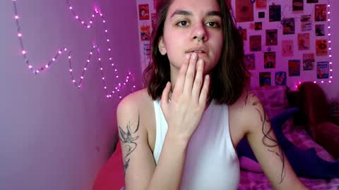  Celine  online show from January 2025 12:26:02 PM