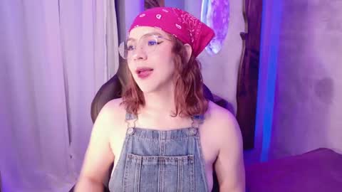 Snapshot of celineblossom_ chatting on October 2025 04:46:01 PM Celine online show from October 2025 04:46:01 PM