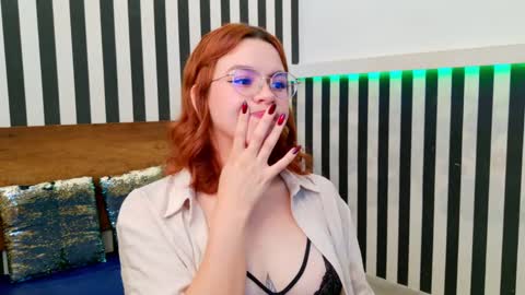 Snapshot of celineblossom_ chatting on October 2025 07:11:01 PM Celine online show from October 2025 07:11:01 PM