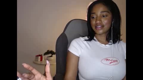 Celine Costas online show from March 2026 11:11:02 PM