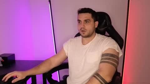 Snapshot of celylow chatting on January 2026 12:54:01 PM Octav online show from January 2026 12:54:01 PM