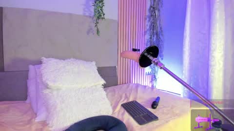 Hello guys my name is Sofi and Lizzie and  Vanessa online show from June 2026 11:07:01 PM