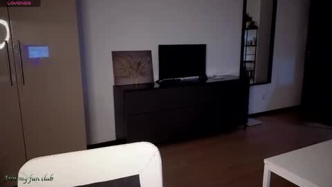 Snapshot of centurion_1 chatting on May 2026 09:38:02 AM Bruce online show from May 2026 09:38:02 AM