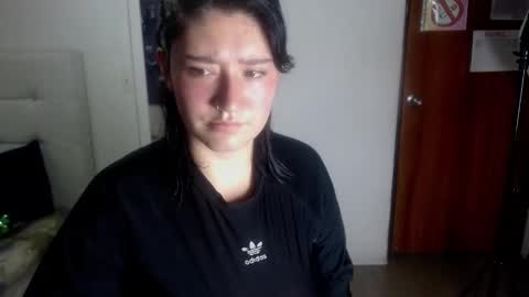 Cerecita  online show from February 2025 12:50:02 PM