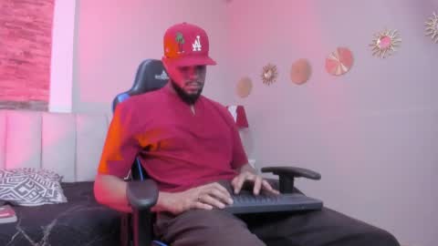 Snapshot of cero_khalifa chatting on April 2026 07:07:01 PM cero khalifa online show from April 2026 07:07:01 PM