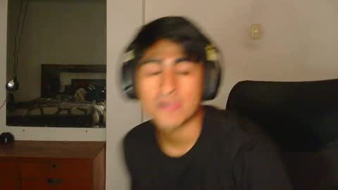 Cesar online show from December 2025 11:03:02 PM