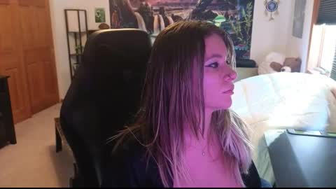 Marie online show from February 2026 07:31:01 PM