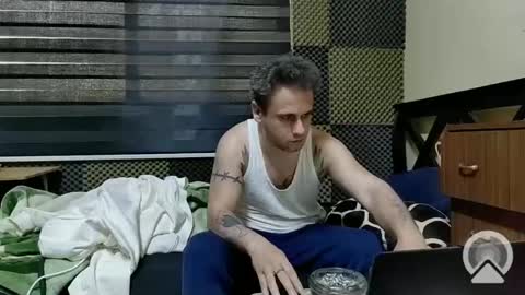 cezar online show from February 2025 05:49:02 AM