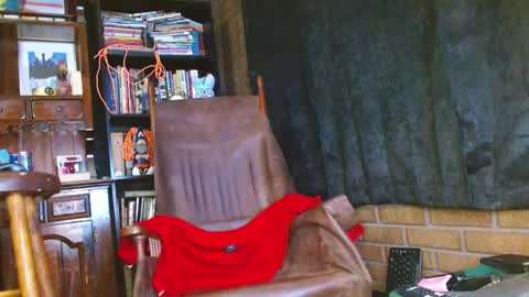 cguffey2284 online show from February 2025 12:41:02 AM