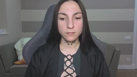 Kate online show from October 2025 09:02:01 AM