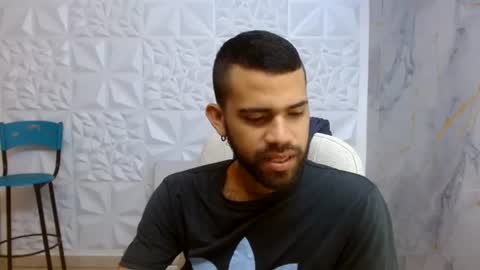 Snapshot of chacorta_ chatting on June 2026 12:40:02 PM chacorta_ online show from June 2026 12:40:02 PM