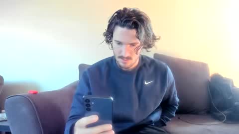 Lydong online show from October 2025 06:54:02 PM