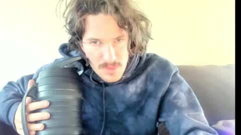 Lydong online show from November 2025 07:38:01 PM