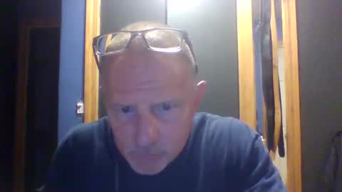 chadsters123 online show from May 2026 09:00:01 PM