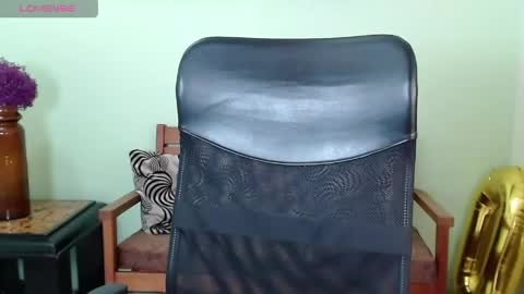 Chalon  online show from April 2026 07:58:01 PM